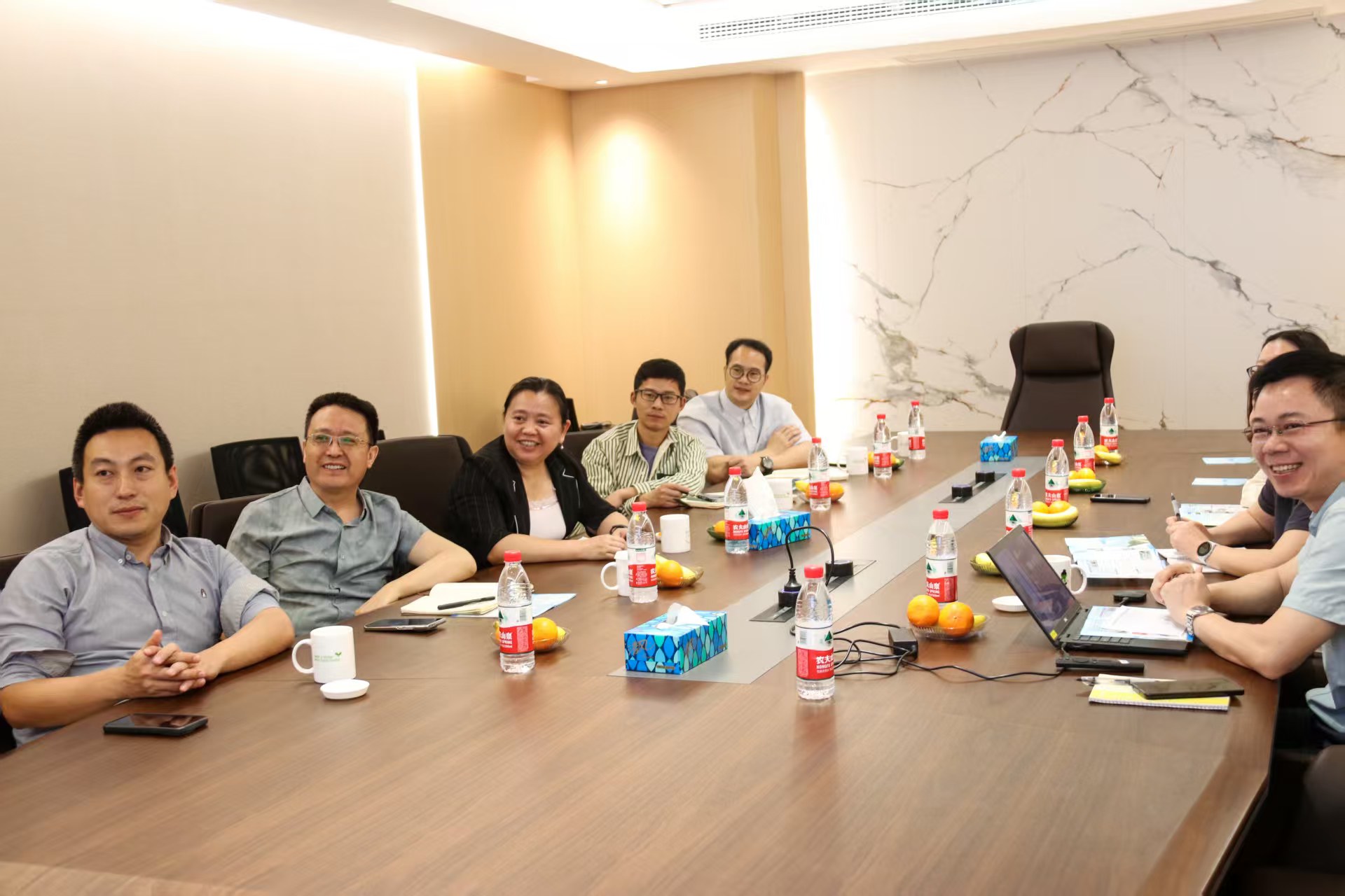 會議2.jpg 會議2.jpg